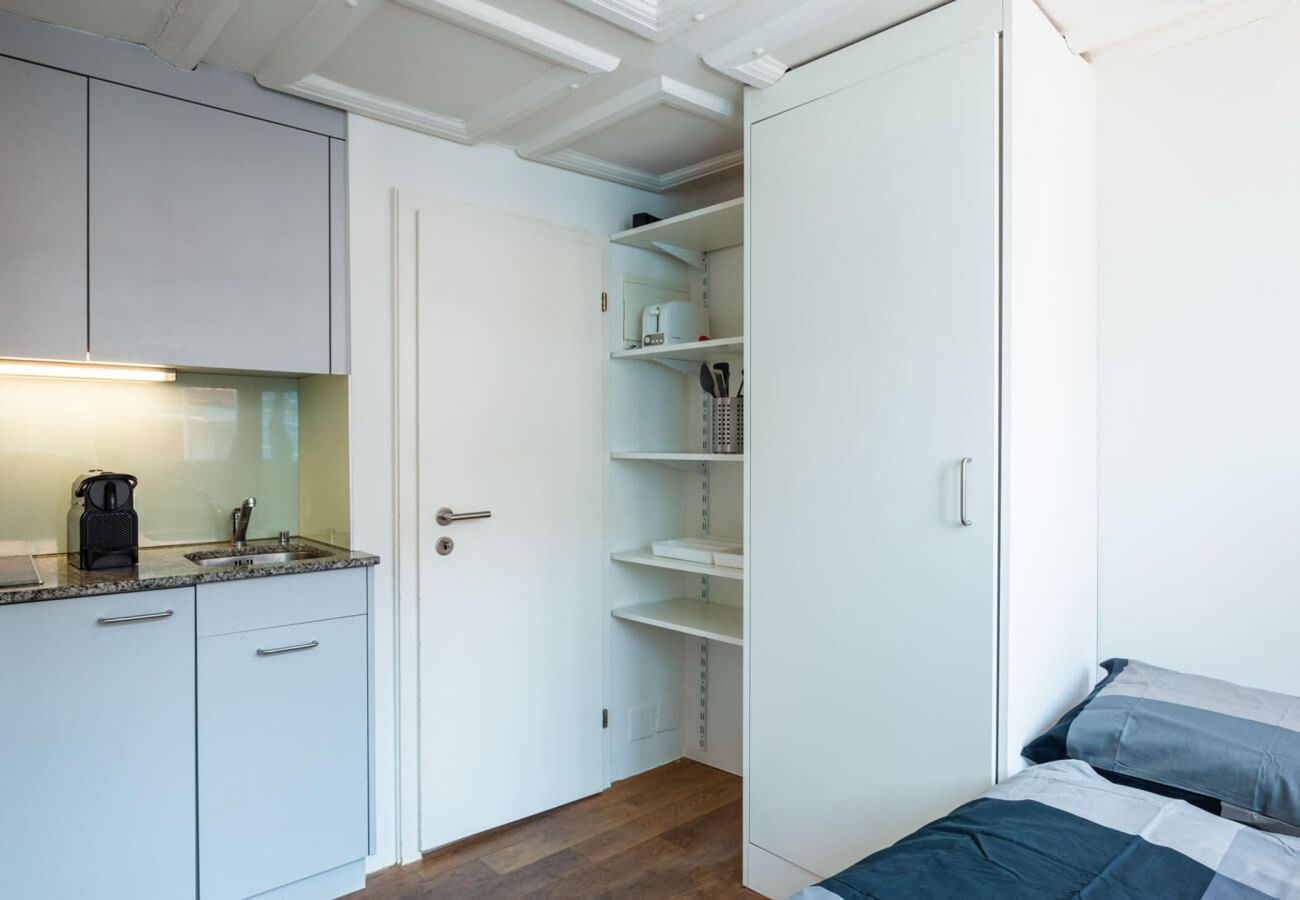 Studio in Zürich - ZH Hof 3 - HITrental Apartment