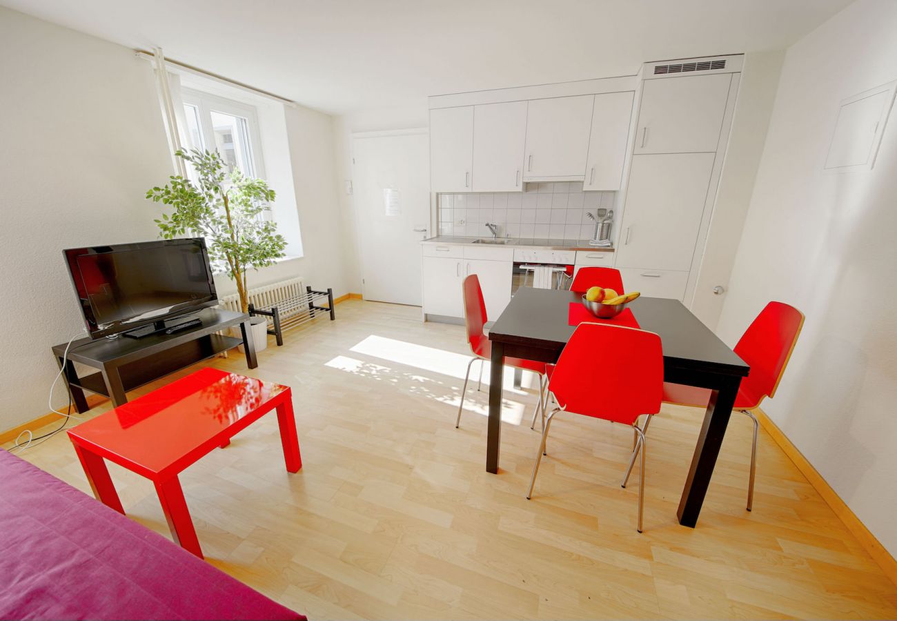 Ferienwohnung in Zürich - ZH Rodriguez - Stauffacher HITrental Apartment