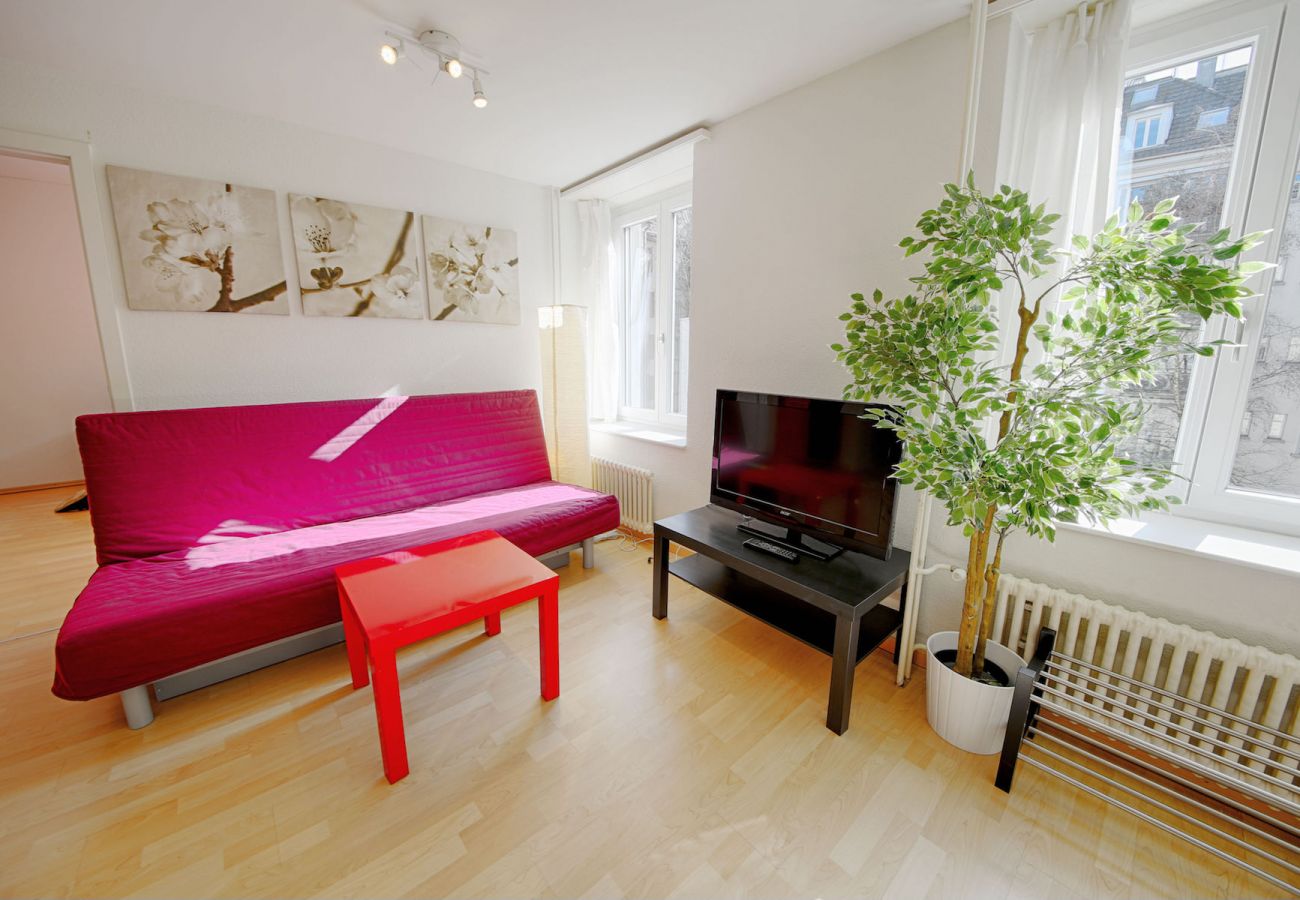 Ferienwohnung in Zürich - ZH Rodriguez - Stauffacher HITrental Apartment