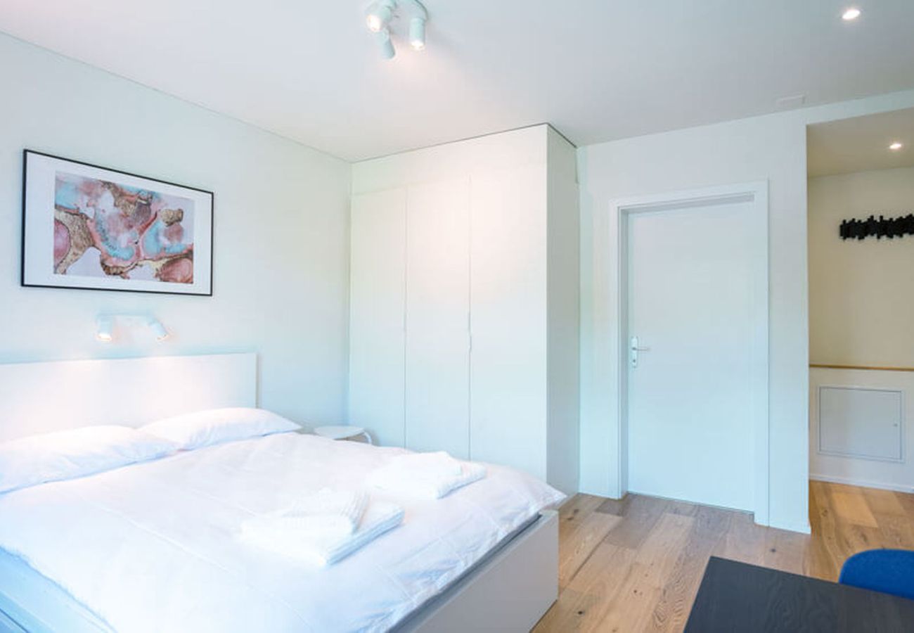 Studio in Zürich - ZH Radius - Riesbach HITrental Apartments