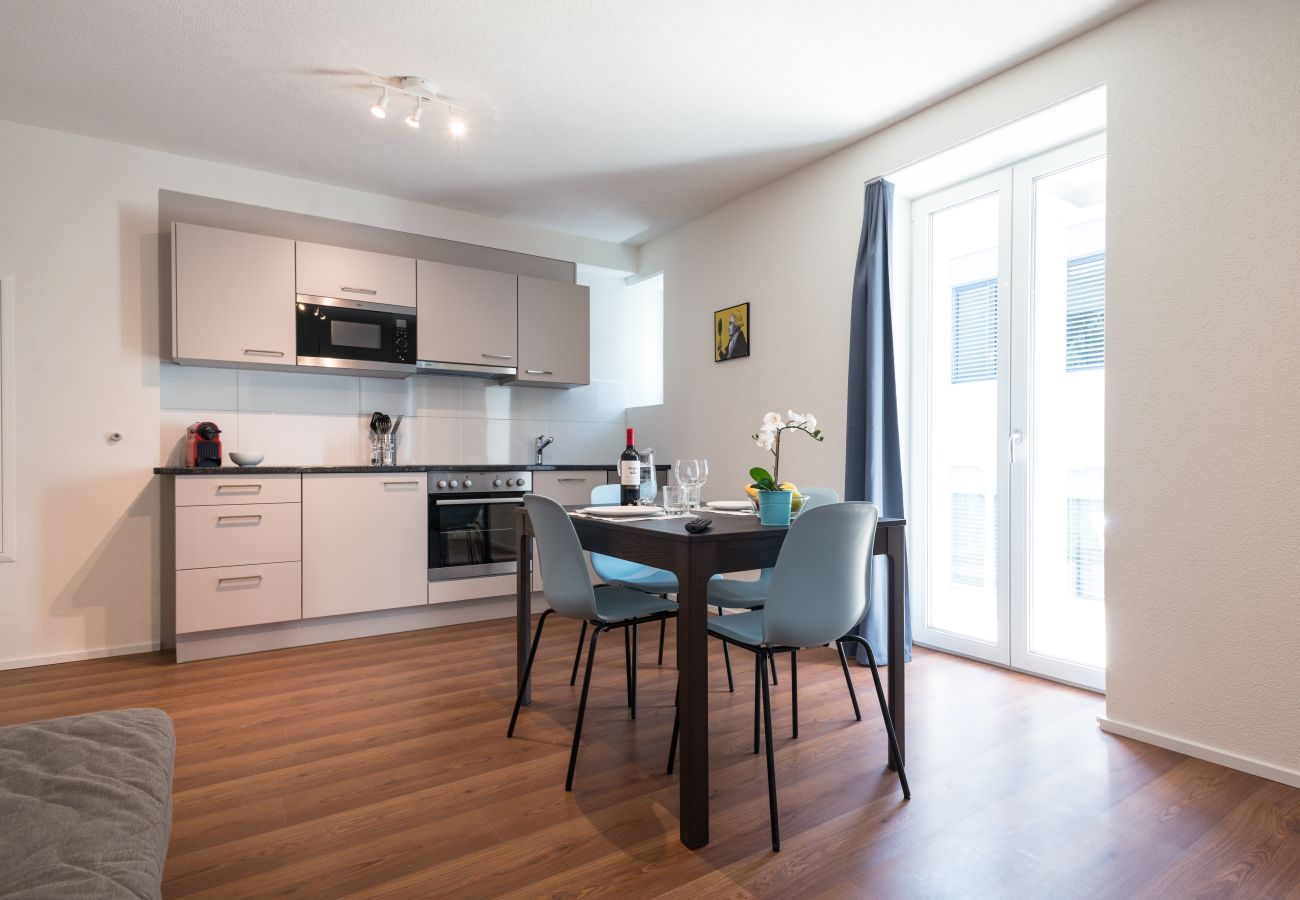 Apartamento en Zurich - ZH Pink GF - Letzigrund HITrental Apartment