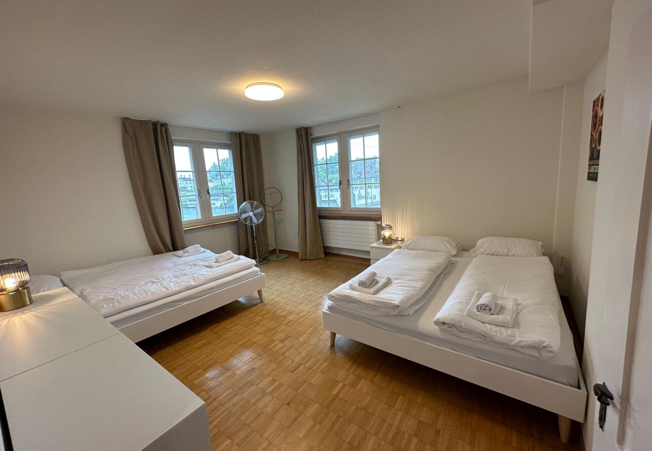 Apartamento en Zúrich - ZH Brecht 3 - Limmatquai HITrental Apartment