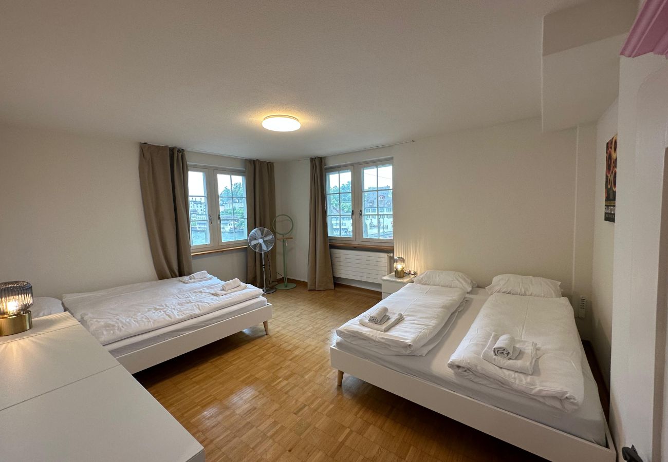 Apartamento en Zúrich - ZH Brecht 3 - Limmatquai HITrental Apartment