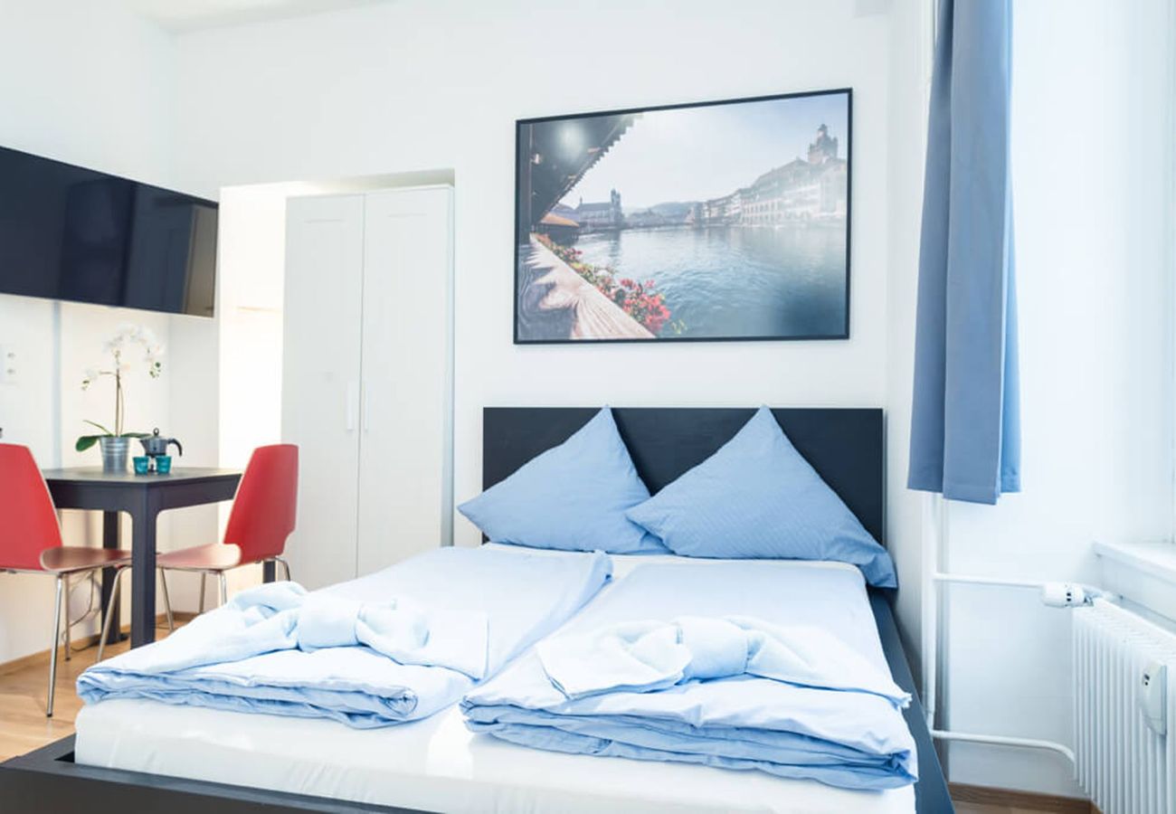 Квартира-студия на Luzern - LU Pluto l - Old Town HITrental Apartment