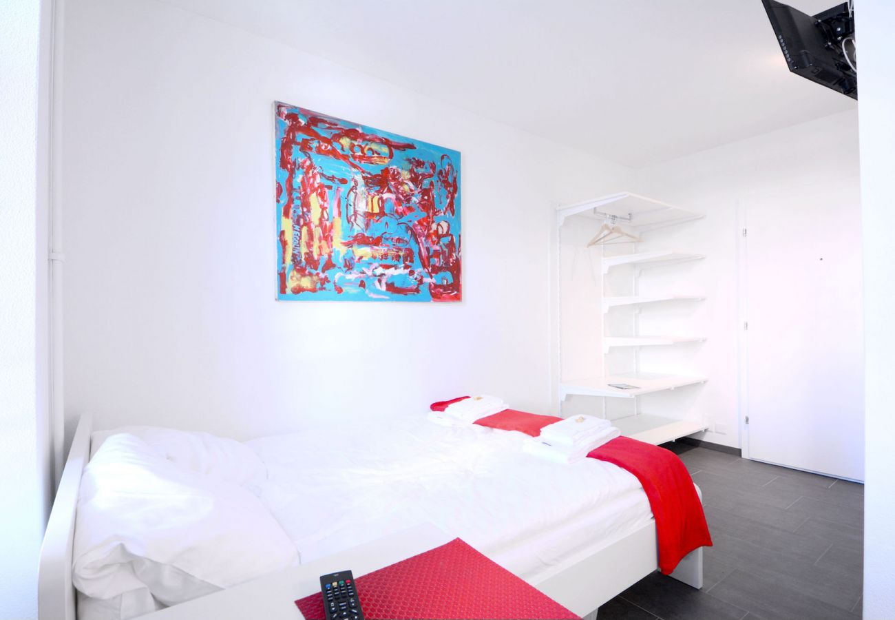 Квартира-студия на Luzern - LU Station II - HITrental Apartment