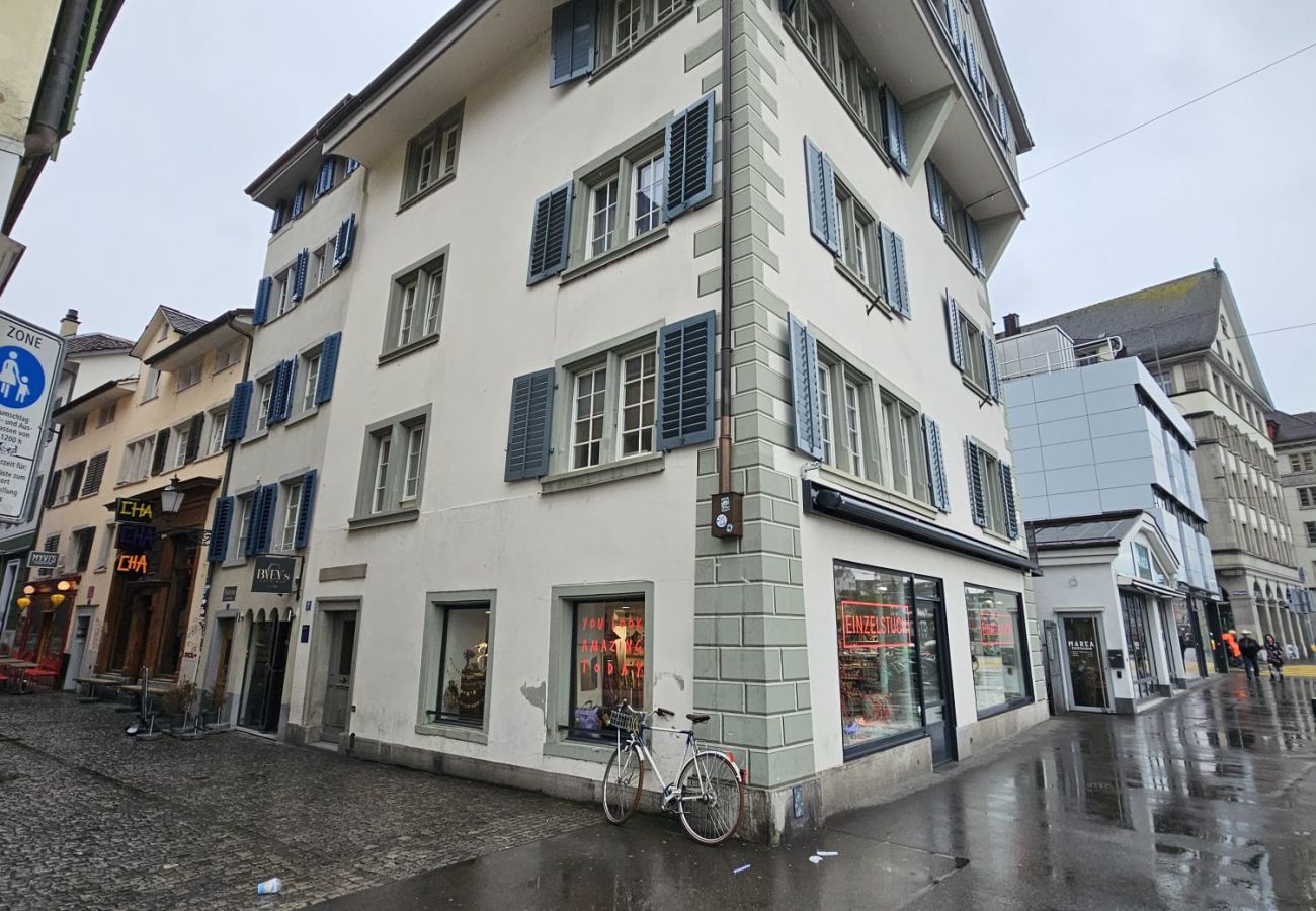 Апартаменты на Zurich - ZH Brecht 3 - Limmatquai HITrental Apartment